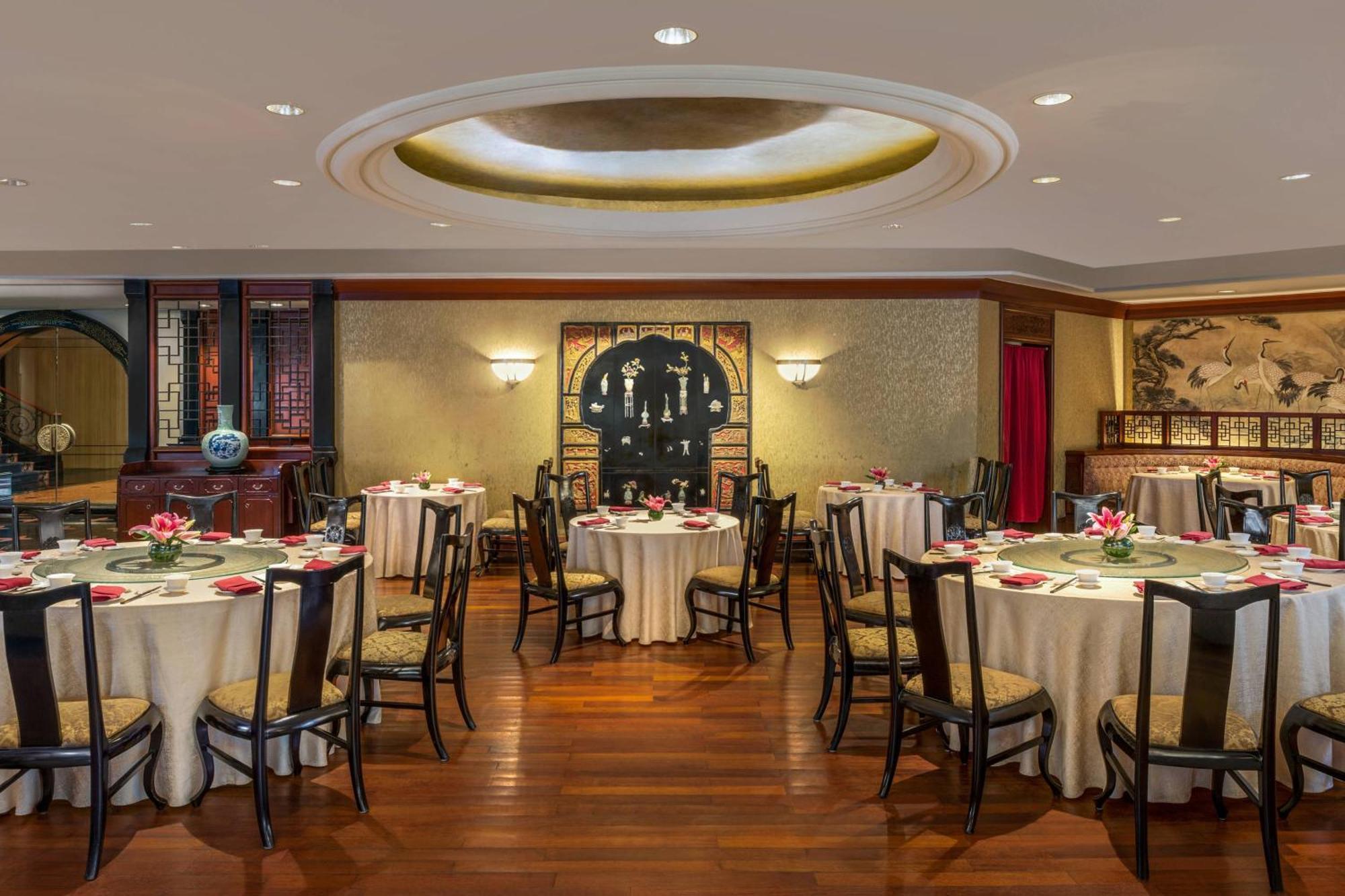 Jw Marriott Hotel Surabaya Exterior foto