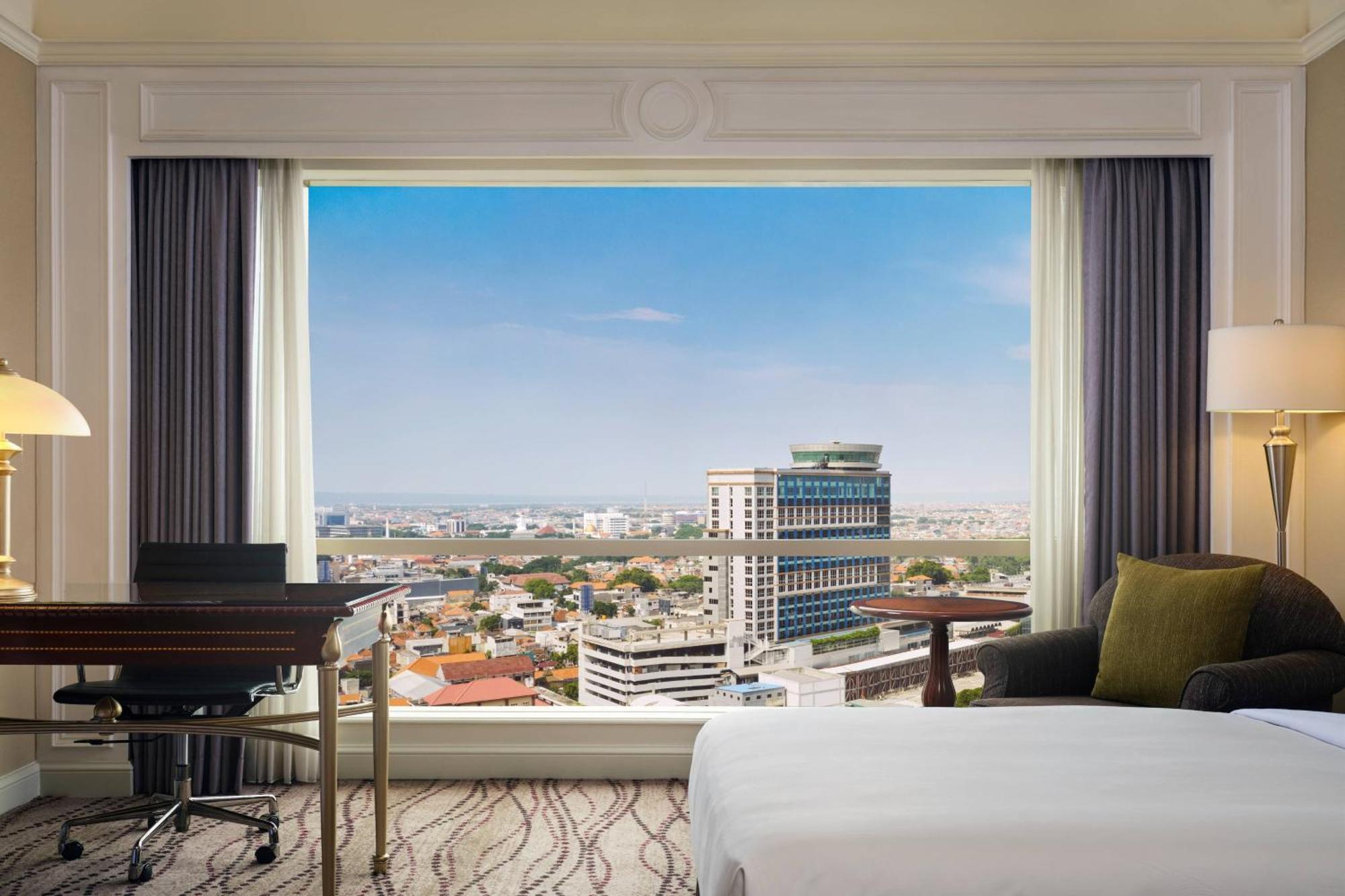 Jw Marriott Hotel Surabaya Exterior foto